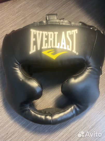 Шлем для единоборств