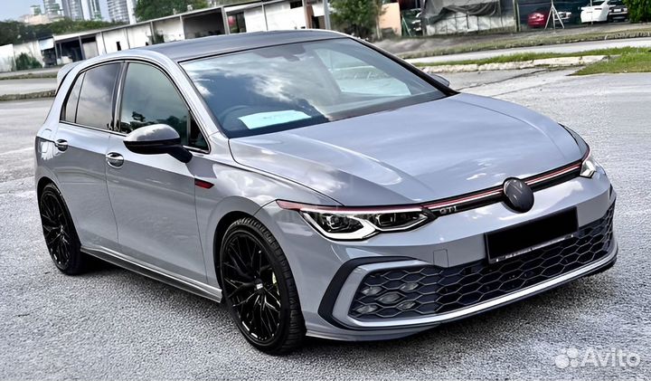 Body-kit GTI Volkswagen Golf MK8 (CD) (2019-2024)