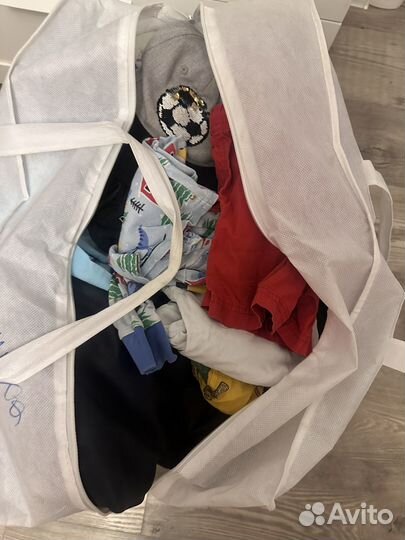 Две сумки вещей на мальчика 5-7 лет