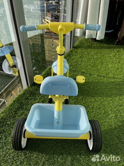 Детский велосипед трехколесный