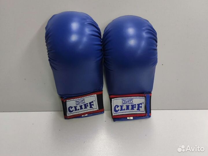 Перчатки для карате