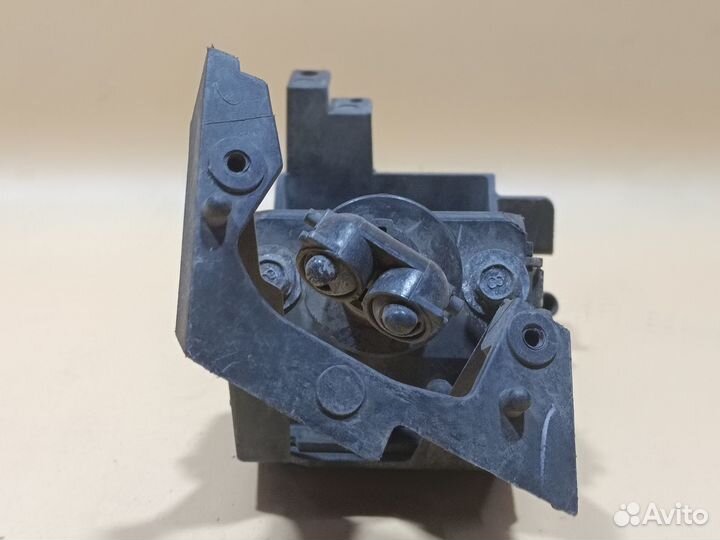 Форсунка омывателя фары правая для Mazda 3