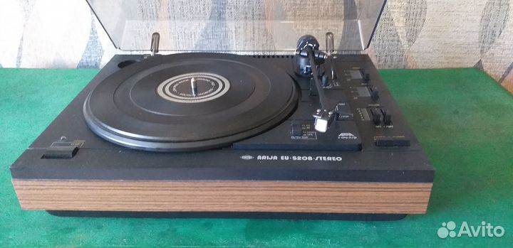 Проигрыватель винила