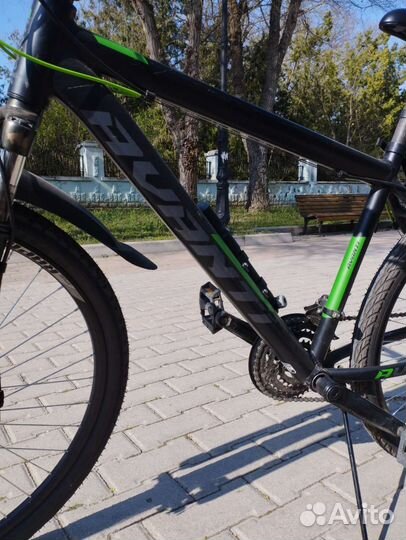 Шоссейный велосипед trek