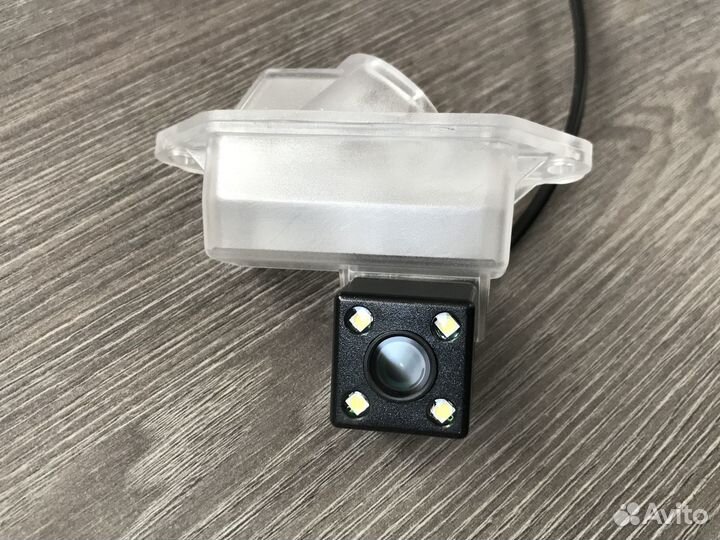 Камера заднего вида Mitsubishi Lancer X 2007-2015