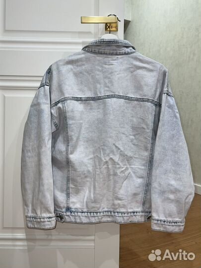 Джинсовая куртка женская