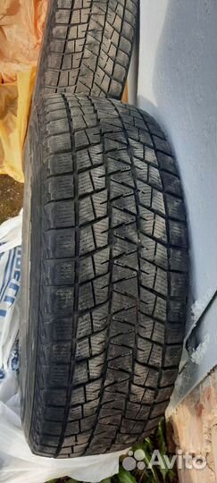 Bridgestone Blizzak DM-V1 225/70 R16 103S