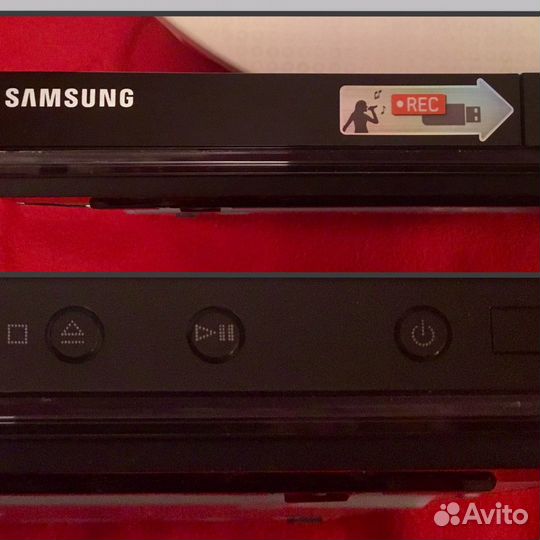 DVD плеер Blu-ray Samsung D360K и Vitek VT-4002SR