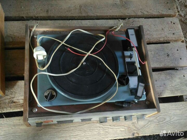 Проигрыватель винила