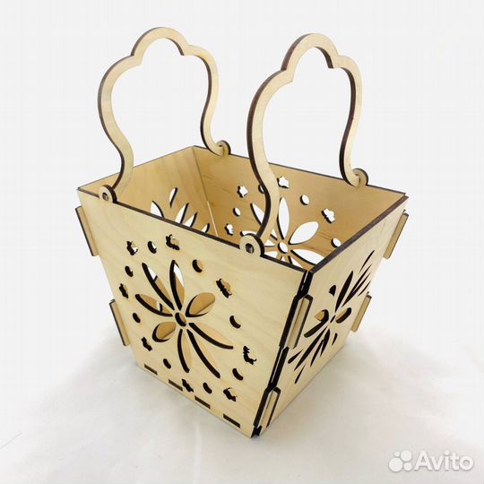 Салфетница, конфетница из дерева