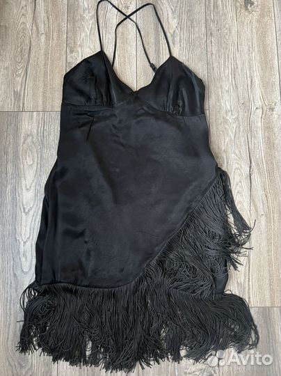 Zara платье с бахромой
