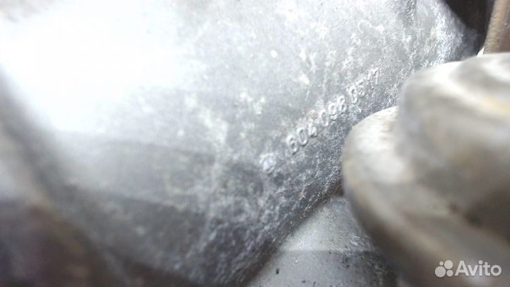 Заслонка дроссельная Mercedes E W210, 1995