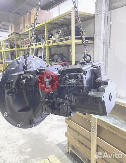 Основной насос Komatsu 708-2G-00180