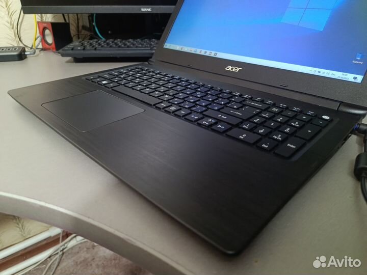 Acer:15.6 Fhd, i3-7020, Mx130, 12gb ddr4, ssd+hdd