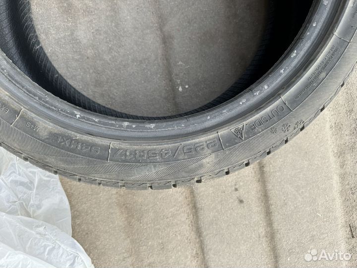 Bolex AW2001 225/45 R17