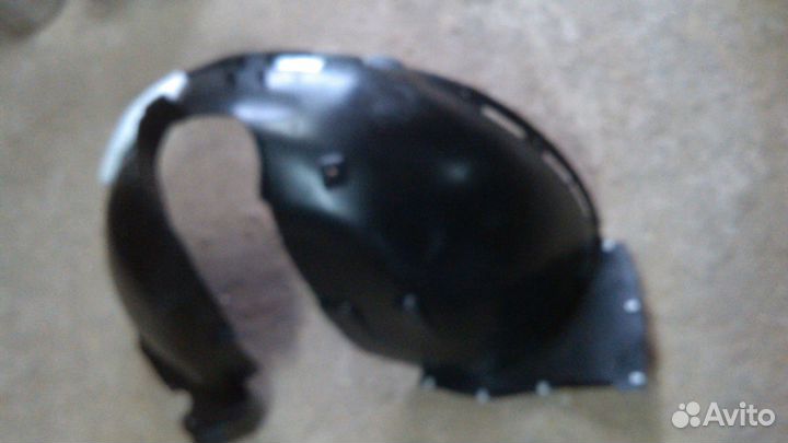 В наличии Локер передний левый