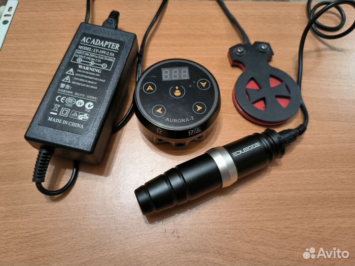 Продам машинку для перманентного макияжа