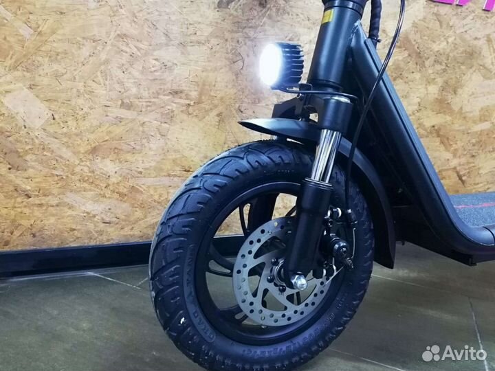 Электросамокат Kugoo C1 plus