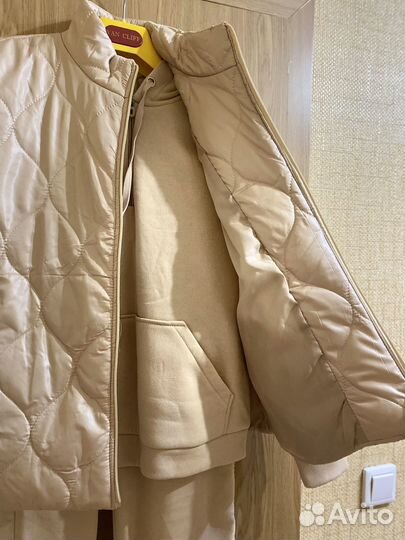 Спортивный костюм