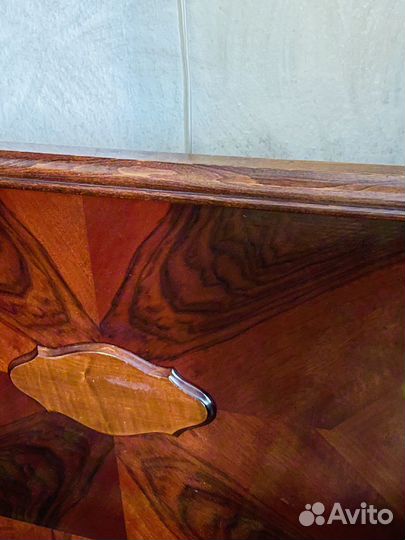 Антикварная кровать Европа Гарнитур из массива