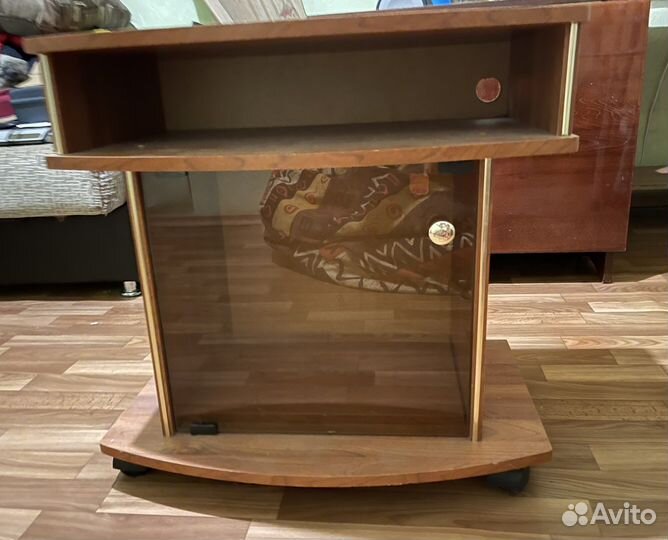 Тумба под телевизор