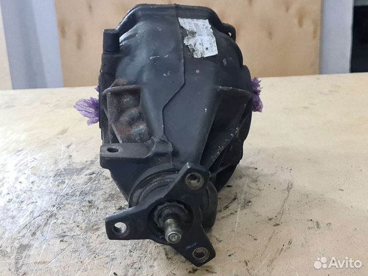 Редуктор 3.27 Mercedes W203