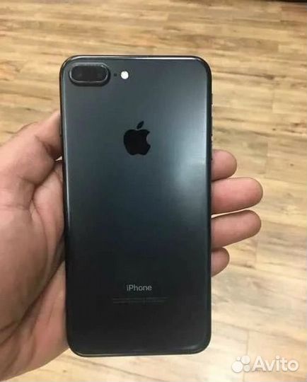 Телефон iPhone 7 plus