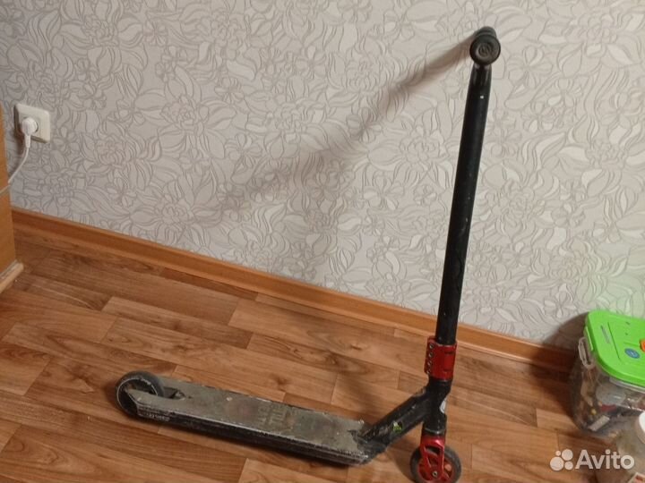 Трюковой самокат