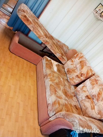 Угловой диван бу