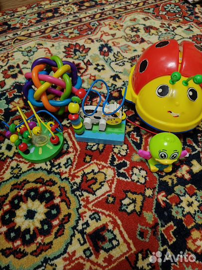 Развивающие игрушки