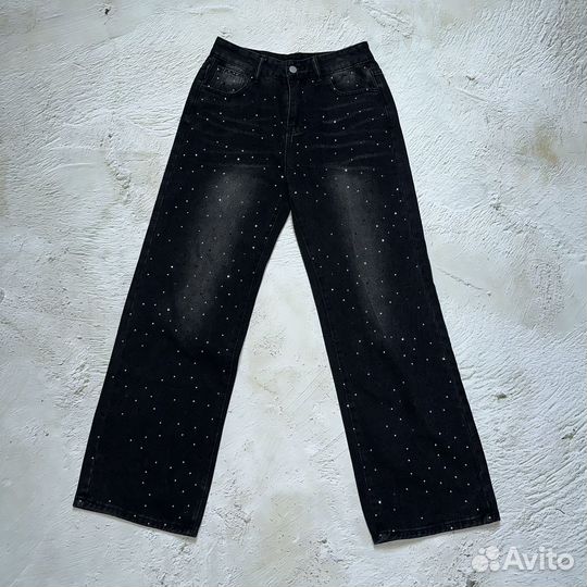 Джинсы ст стразами новые