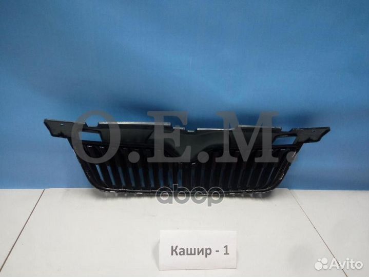 Решетка радиатора Skoda Fabia 2 5J 2010-2014, п