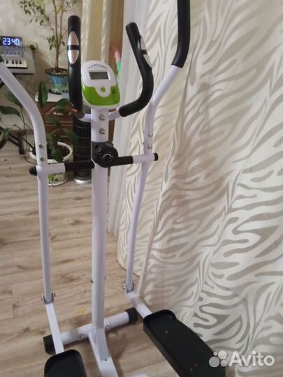 Эллиптический тренажер