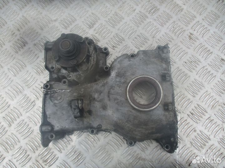 Крышка двигателя передняя BMW E39 M52 2.5