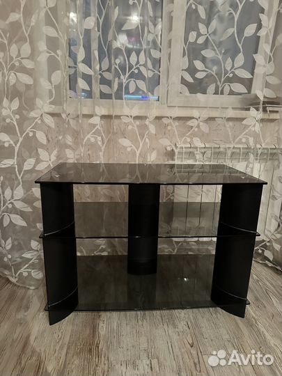 Тумба под телевизор