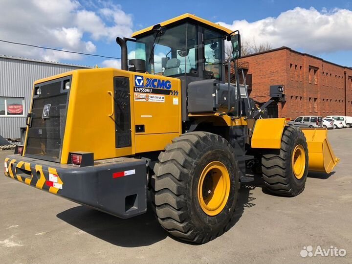 Фронтальный погрузчик XCMG LW550RU, 2023