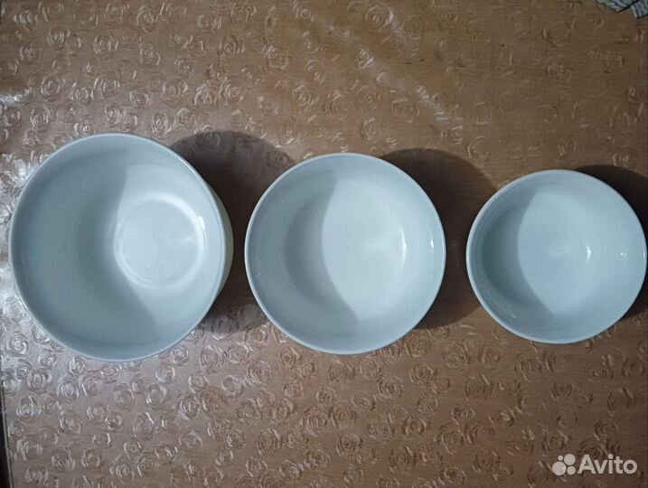 Тарелки, салатники vetta