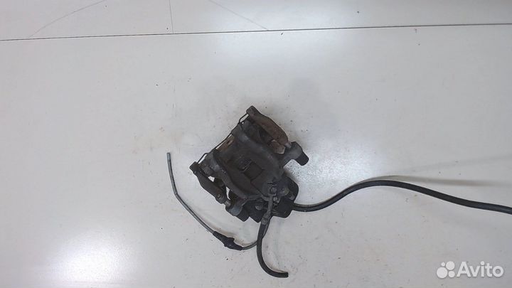 Суппорт Volkswagen Atlas, 2018