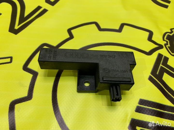 Антенна без ключевого доступа Audi A6 4F2 AUK