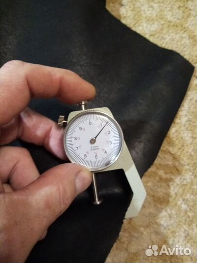 Кожа натуральная чёрная. Шкуры. Монголия. Вышлю