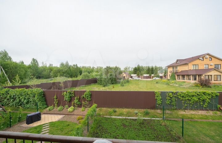 Таунхаус 118 м² на участке 4 сот.