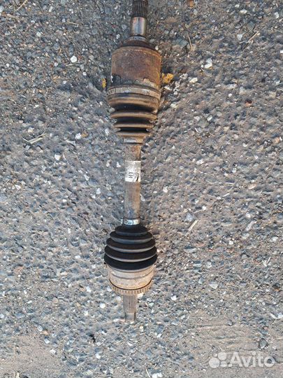 Привод левый Ссанг Йонг Актион Нью бенз МКПП 2WD 2