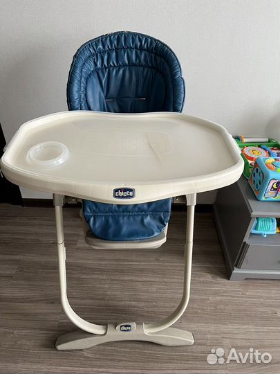 Стульчик для кормления chicco