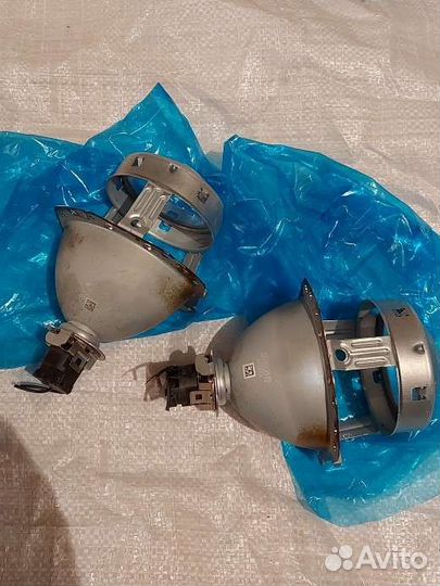 Линзы оригинальные Nissan Qashqai j10