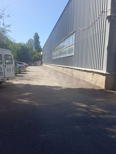 Склад, 1300 м²