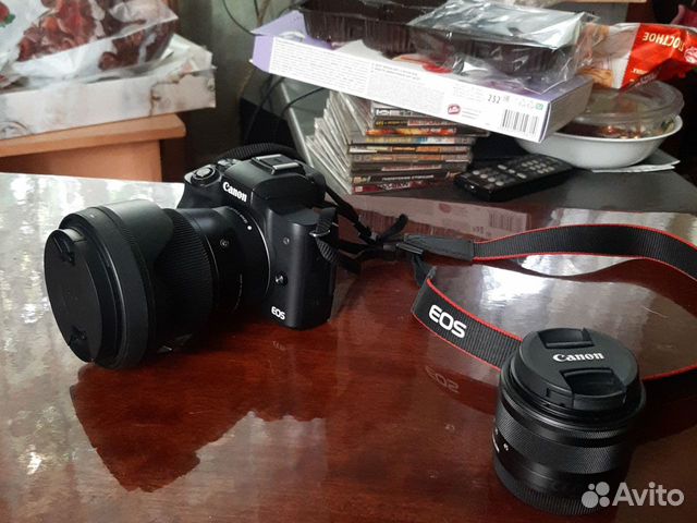Беззеркальный фотоаппарат canon m50
