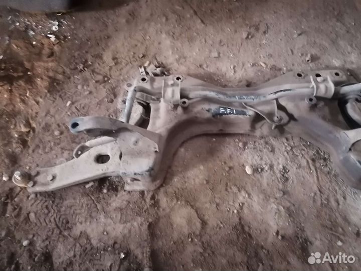 Подрамник Ford Focus 1, Renault Megane II