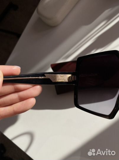 Солнечные очки новые