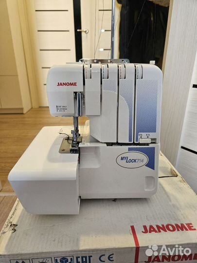 Оверлок janome MY lock 714