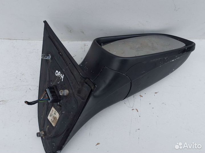 Зеркало правое Opel Astra H GTC купе